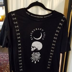 Skull with hooks Blackcraft shirt